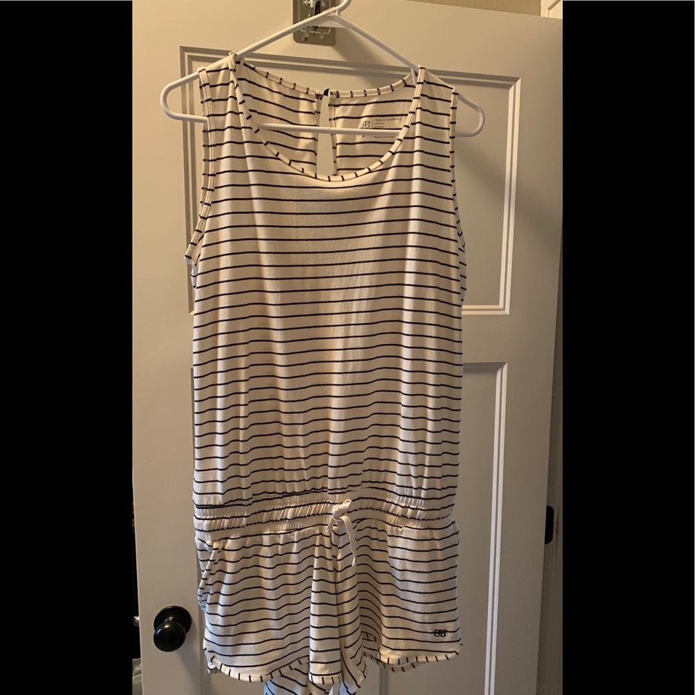 Albion Fit romper cream/black stripes NWOT M